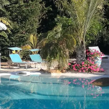 Holiday home Verdemare Con Piscina *