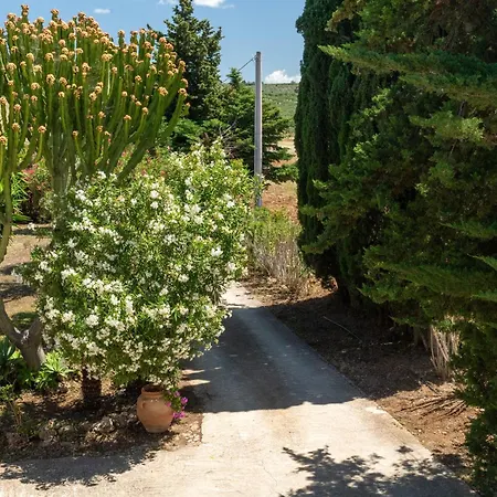 Holiday home Verdemare Con Piscina *