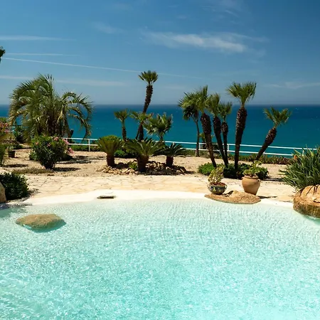 Holiday home Verdemare Con Piscina
