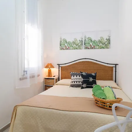 Verdemare Con Piscina Holiday home *